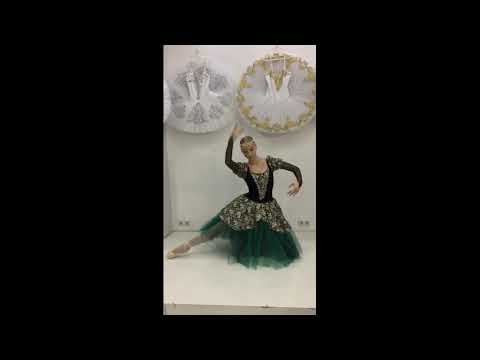 Сценический костюм F 0442 - video 2