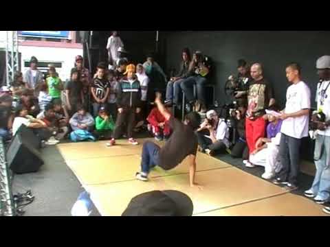 IBE Kids Battle/Bboy Ruun(left side)Germany vs. Bboy Shaker(right side)Russia