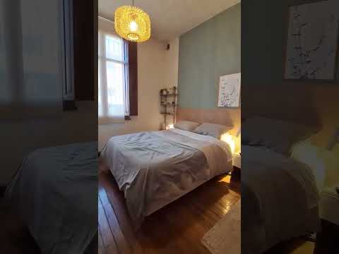 Video de YouTube - Casa en Venta de 4 dormitorios con Jardín y Patio en Pocitos, Montevideo