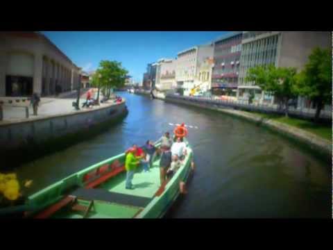 Maroon 5 - Never Gonna Leave This Bed (Official Videoclip)