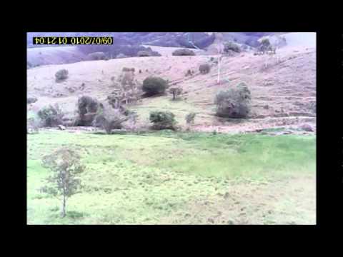 Fabio com seu aero modelo em voo panoramico em sao jose do mato dentro, ouro fino MG.