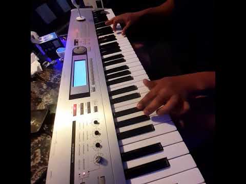 El Avion De Las 3 Ak-7