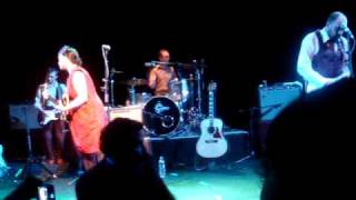 Camera Obscura - Swans (Live @ Mexico City June 2009)