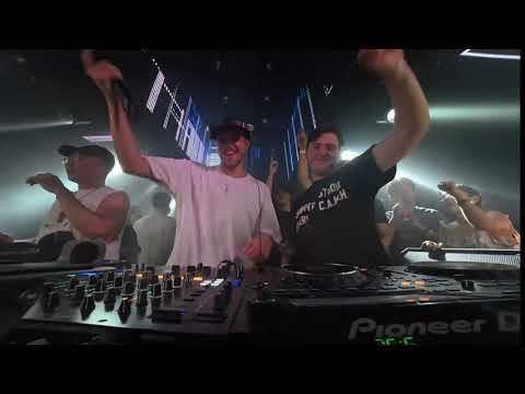 Vluarr - ID w/ Am I Wrong [HQ Full Version]