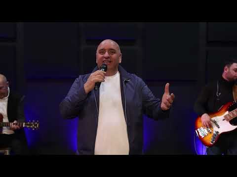 Առջևդ ահա ծնկի եկած / Kneeling before You / Ashot Martirosyan