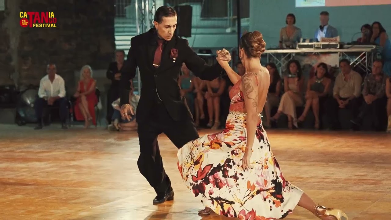Video thumbnail for Julian Sanchez & Bruna Estellita - Catania Tango Festival 2025 (1/4)