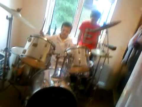 Theo - little drummer boy