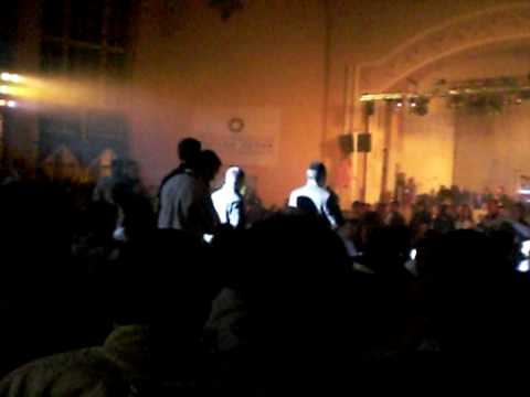 YU Chanuka Concert '07 - Yaakov Shwekey (Birshus 1)