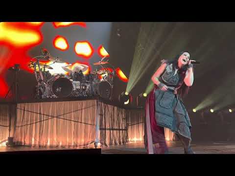 Evanescence - “Call Me When You’re Sober”, live in Las Vegas (11-12-21)