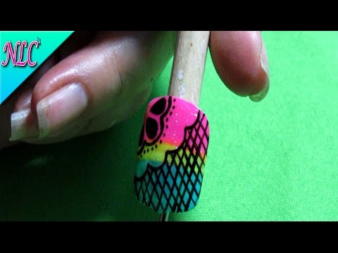 Decoracion de uñas Flores Sobre degradado – Flores Y Degradado – Degradade Nail Art – NLC