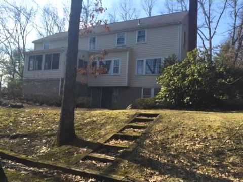 67 Yarmouth Rd, Wellesley, MA - Listed by Debi Benoit