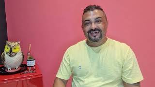 Andr Arraiz,  Est de frias e fala tudo que est acontecendo durante esse momento.