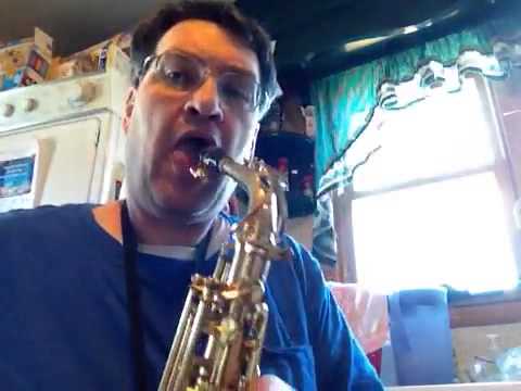 Big Dave Wilson 3 Minute Sax Lesson "Relaxed Embrochure"