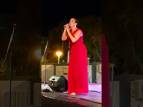 Tatiana Pinto - Lá Vai Lisboa (Amália Rodrigues)