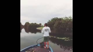 videos de risa  el pescador en el barco