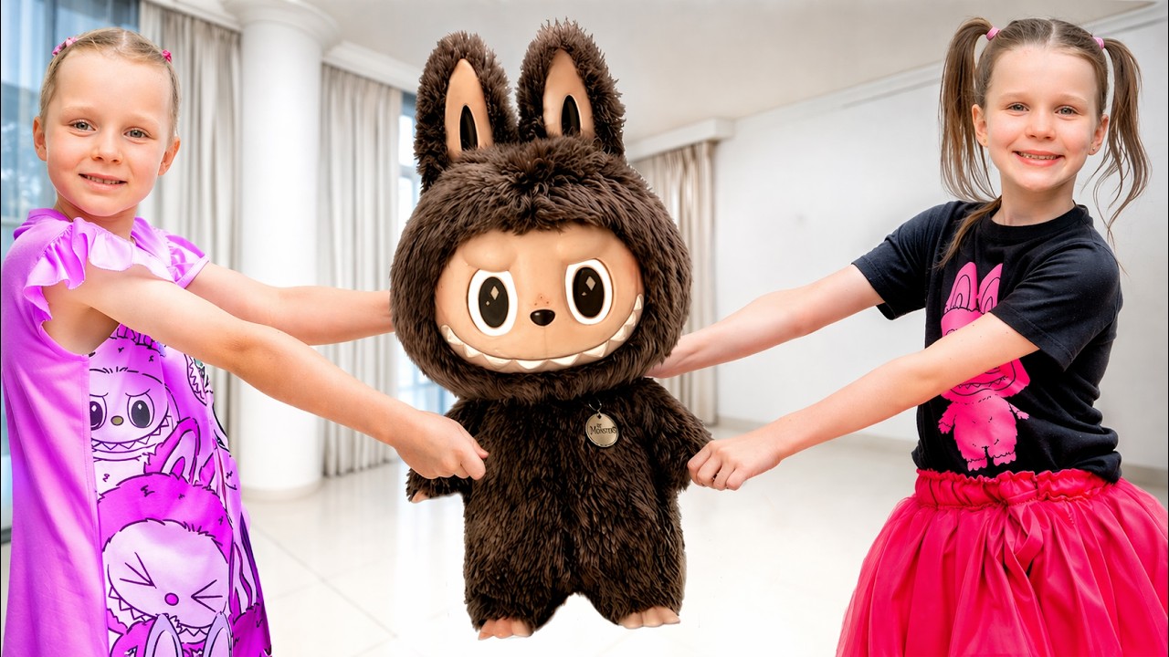 Dasha and Stephi Learn to Share Their Favorite Toy