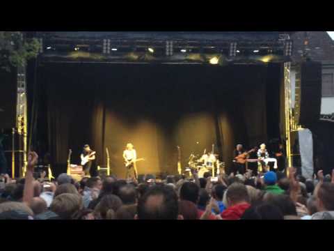Rea Garvey Open Air Meersburg 04.08.2016 - Walking on Cars - Speeding Cars