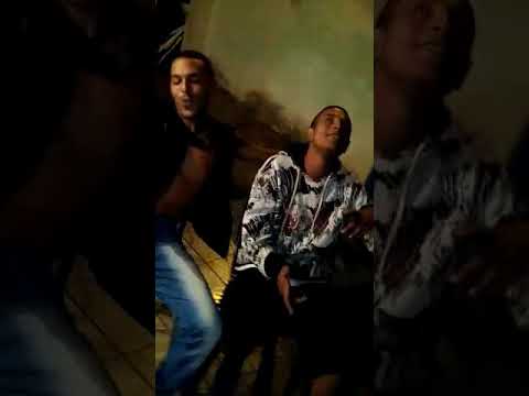 MC Pinguim e MC Rivaldinho-Medley