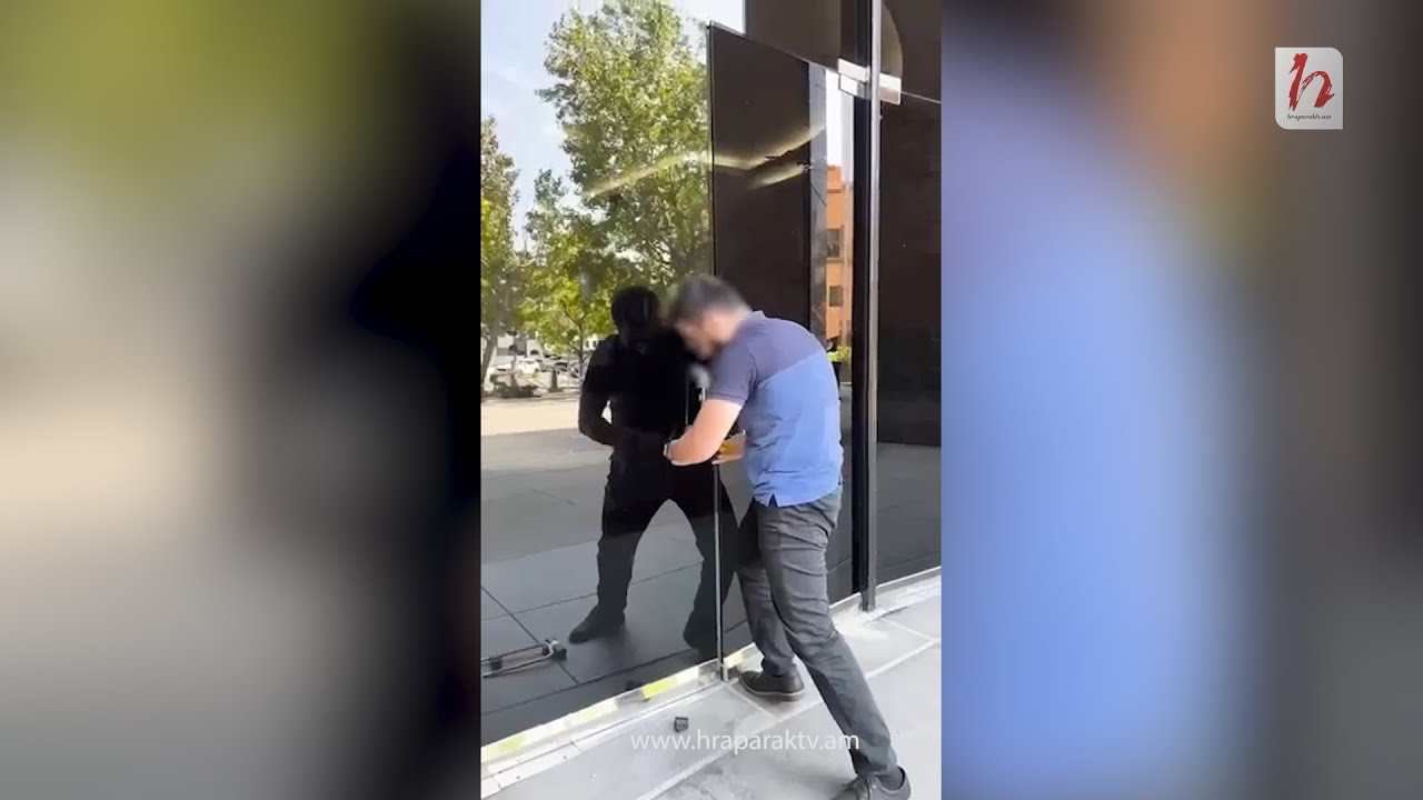 Հայ համայնքի ներկայացուցիչները ներկ են լցրել և փակել Լոս Անջելեսում Ադրբեջանի հյուպատոսության շենքը