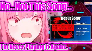 Calli When She Has to Play Her Own Debut Song in Holodori: