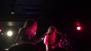Vektor: Pillars of Sand (Live)