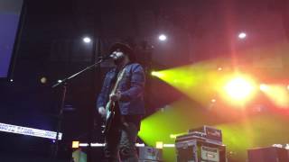 Stars Go Dim // "Walking Like Giants" [Live]