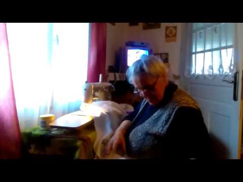 Negrileasa sat frumos.