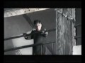 The Bates - It's Getting Dark 