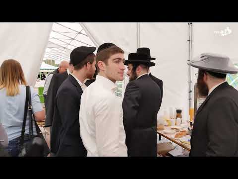 Interview with the caretaker of the Jewish cemetery in Wisy