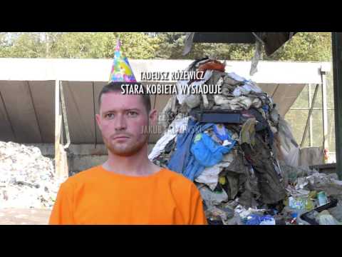 Stara kobieta wysiaduje trailer