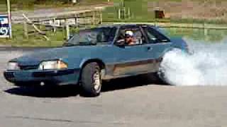 preview picture of video '87 mustang burnout'
