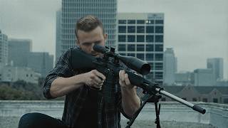 Evadarea criminalului (Thriller/Acțiune) Odată ce îți amintești de asta, nu o vei uita niciodată