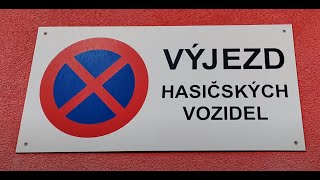 Hasiči 1:18 s dálkově ovládaným vodním dělem