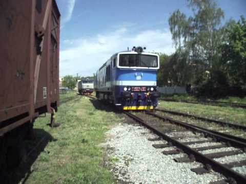 Reko Brejlovec, motorová loko řady 750.7+Zamračená neboli Bardotka, motorová loko řady 749