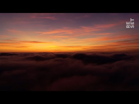 Relaxing Piano Music & Beautiful Horizon Views 4K – Calming Nature Video for Meditation