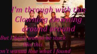 JLS - Clowning around {Lyrics}