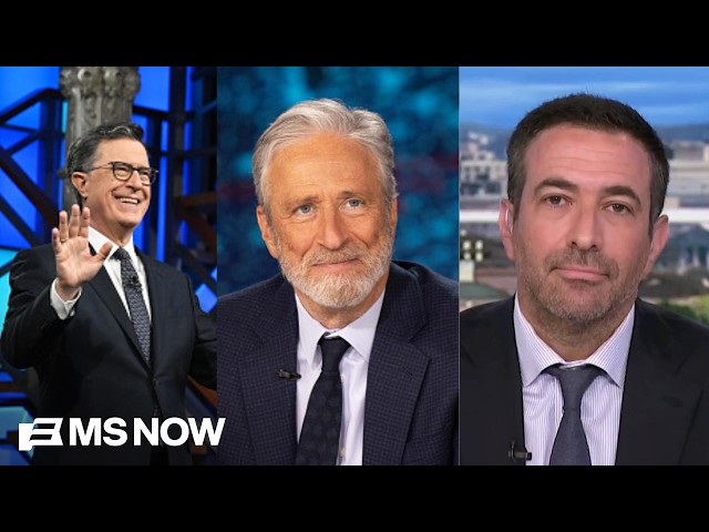 'It's like a dark cloud': Mogul knocks MAGA censorship in Ari Melber intv