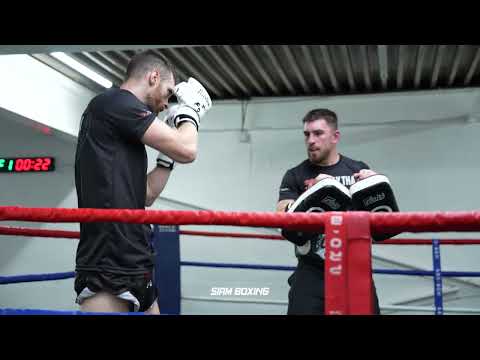 Raw Rounds: David Perkin Muay Thai Pad Work | Siam Boxing