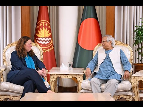 প্রধান উপদেষ্টার সঙ্গে বৈঠক করলেন ডাচ উপমন্ত্রী