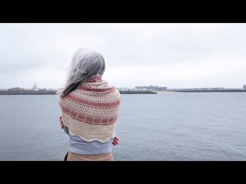 Moonstruck Knits | Aster shawl | Tutorial Center Double Decrease purl (3 ways)