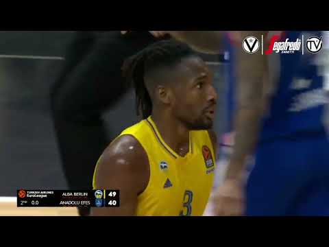 Season 23/24 | Welcome to Bologna Jaleen Smith