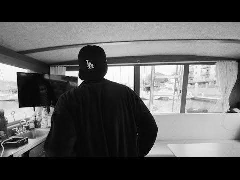 Domo Genesis & Graymatter - World Gone Mad (Official Video)
