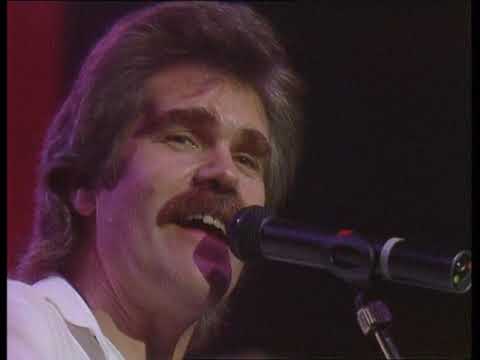 LINDISFARNE MEET ME ON THE CORNER