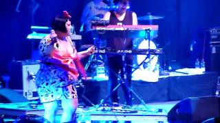 The Gossip - Four letter word, Live, Forestglade 2010