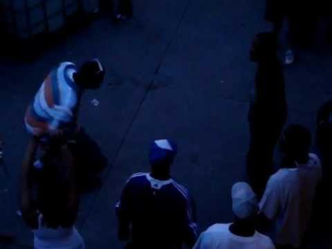 Jitting to Kevin Saunderson, Movement 2009