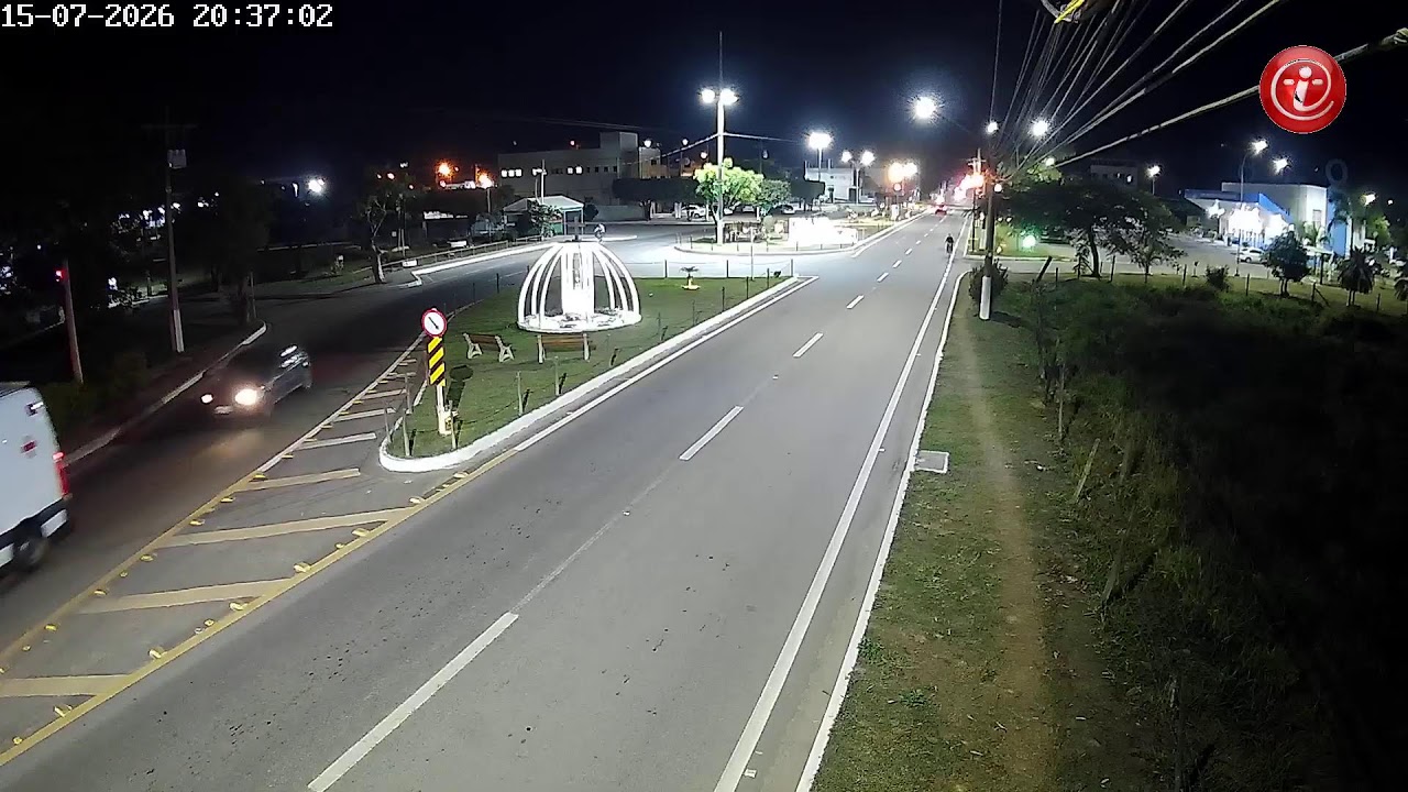 Live webcam view of Italva Roundabout