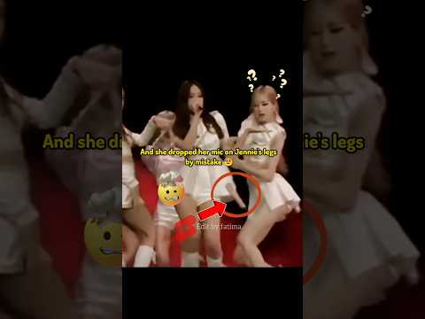 Rosé drop her mic by mistake 😥🥺 #blackpink #rosé #jennie #editbyfatima #shorts