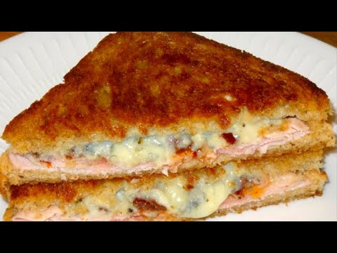 Sandwich frit - Toast "grilled cheese" au fromage bleu fondu & jambon - Recette # 140