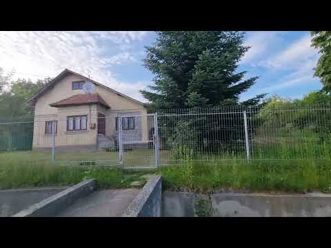 Podu Ursului, un Sat mic - Socată la Căsuța - Urcă turmele la munte - Marele zid de piatră!