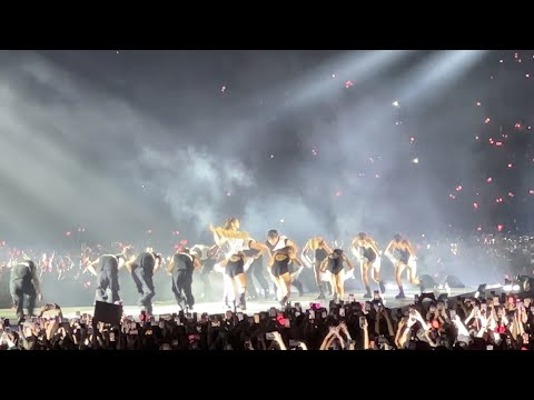 230513 MONEY - LISA BLACKPINK [BORN PINK] World Tour in Singapore